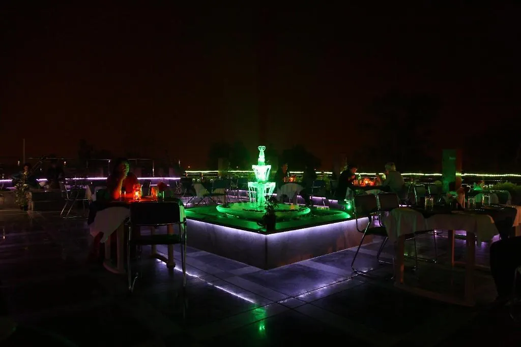 Hotel Taj Resorts Agra   Agra (Uttar Pradesh)