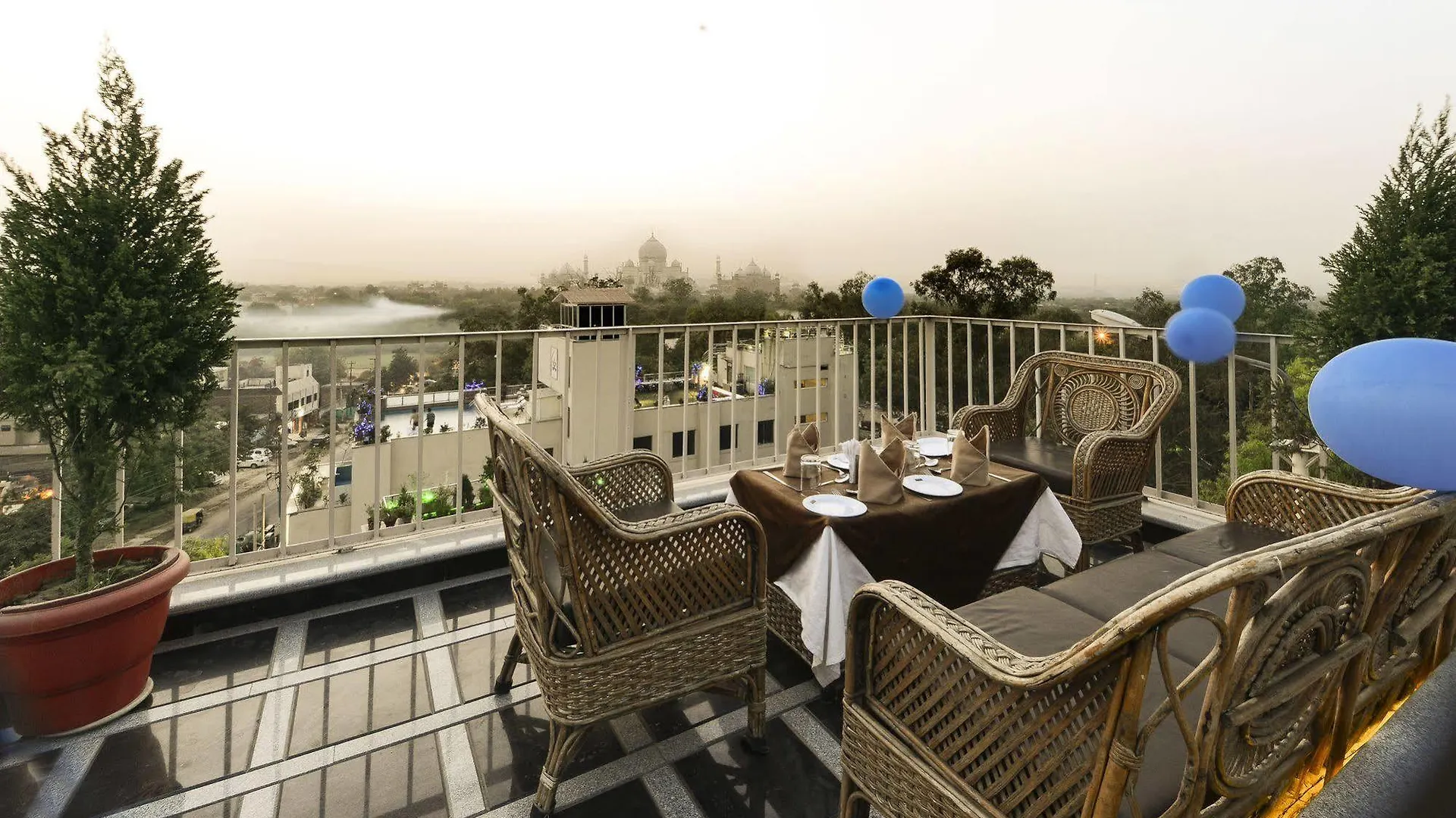 Hotel Taj Resorts Agra  India